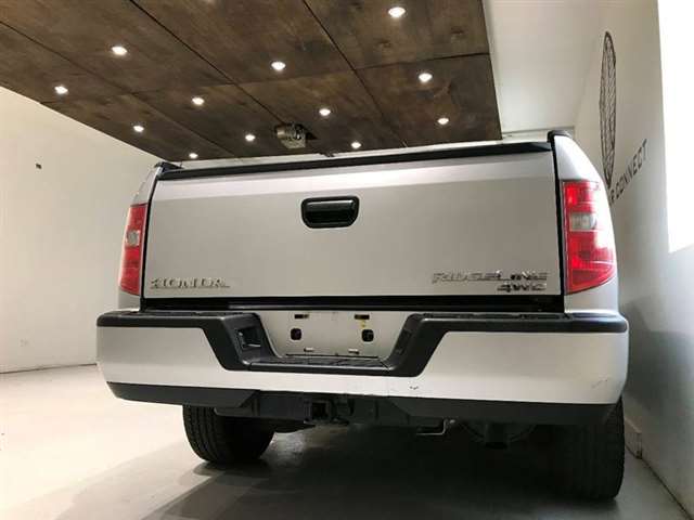 2010 Honda Ridgeline 4x4 RT 4dr Crew Cab